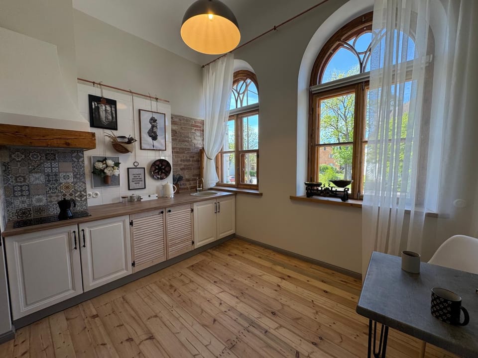 Kitchen or kitchenette, Decorative detail