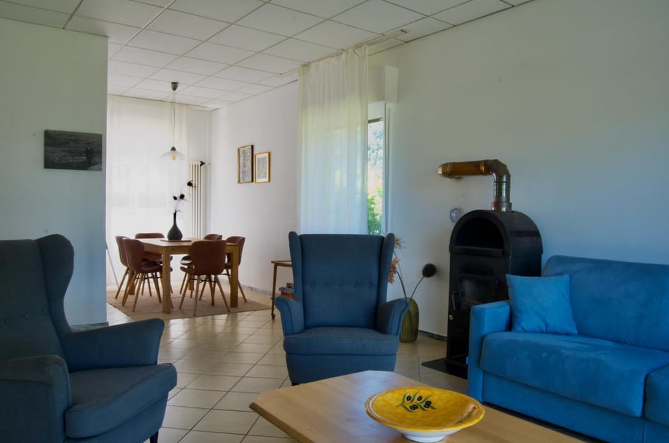 Villa Marius accesso diretto lago, giardino privato, 6 persone Apartment in Trentino-South Tyrol