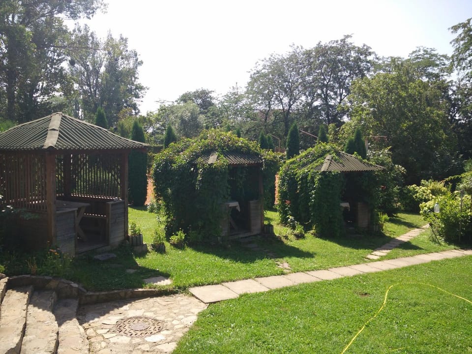 Summer, On site, Area and facilities