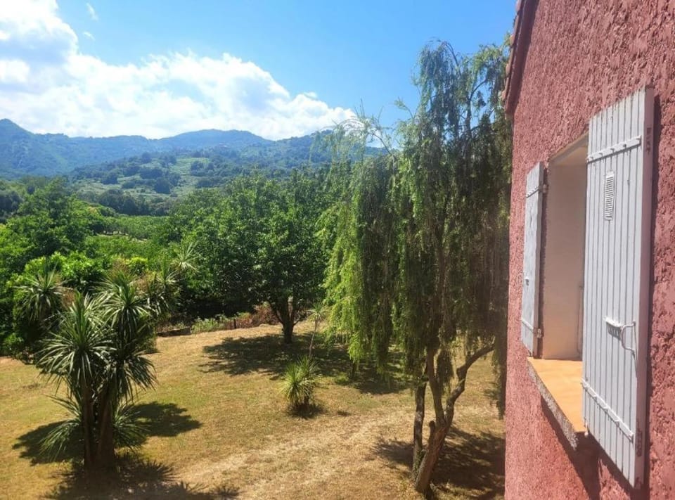 Villa A Nostra Fiumara Entre mer et montagne et rivière privative Villa in Corsica