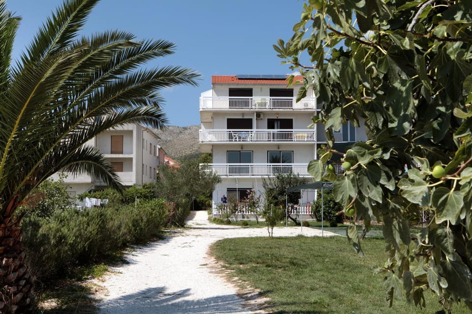 Property building, Garden