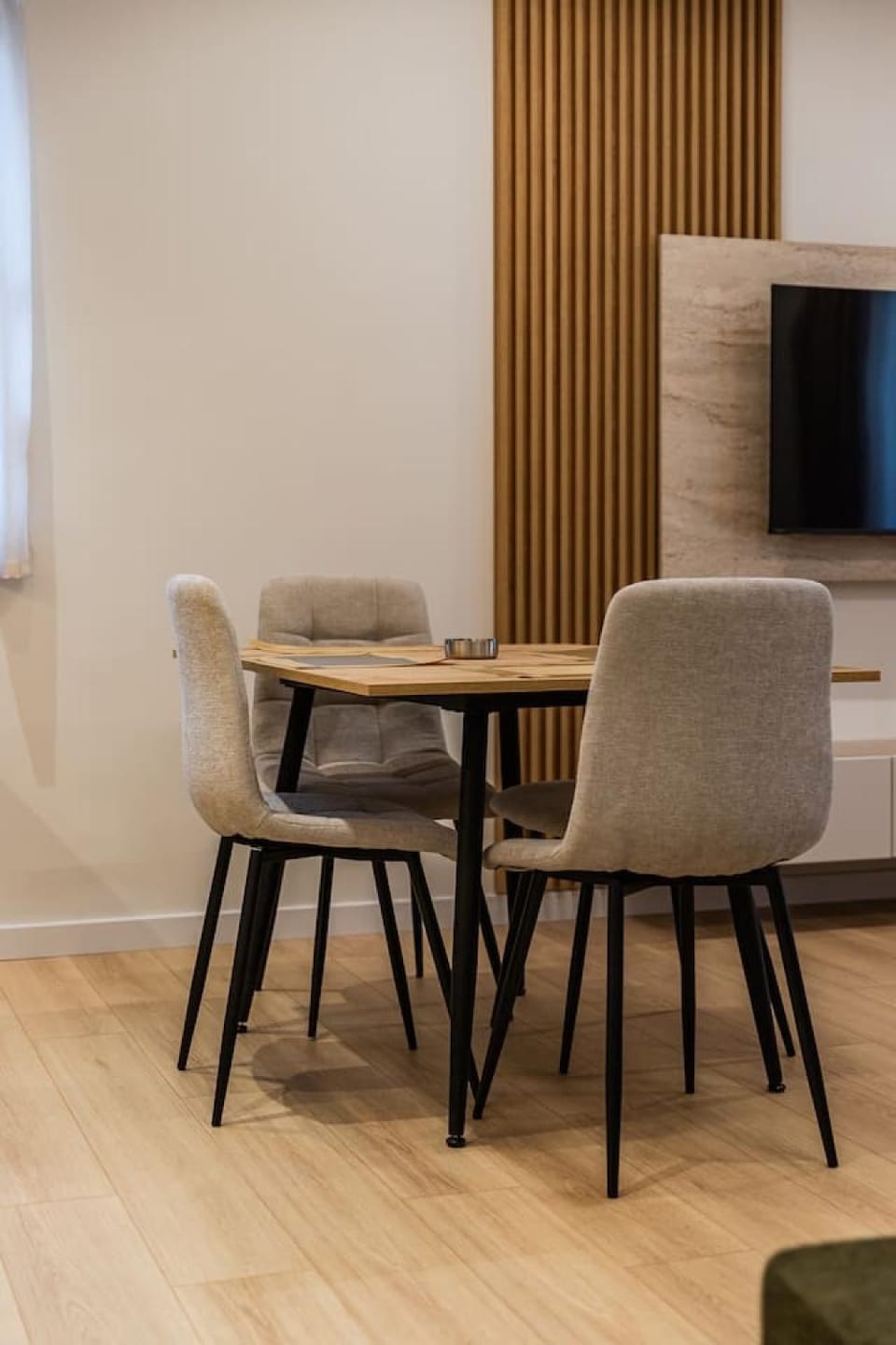 A&H Azure Apartaments 2BR by PikHost Apartment in Vlorë