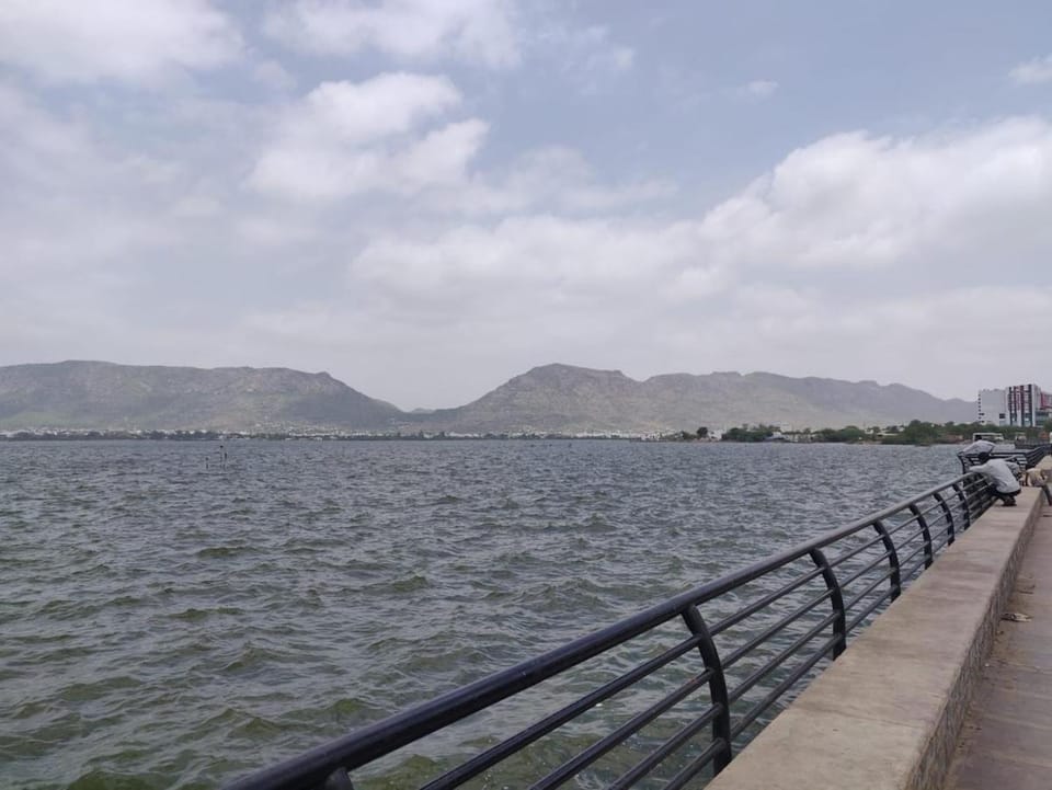 The Cozy Corner Open terrace room in Central Ajmer Apartment in Rajasthan
