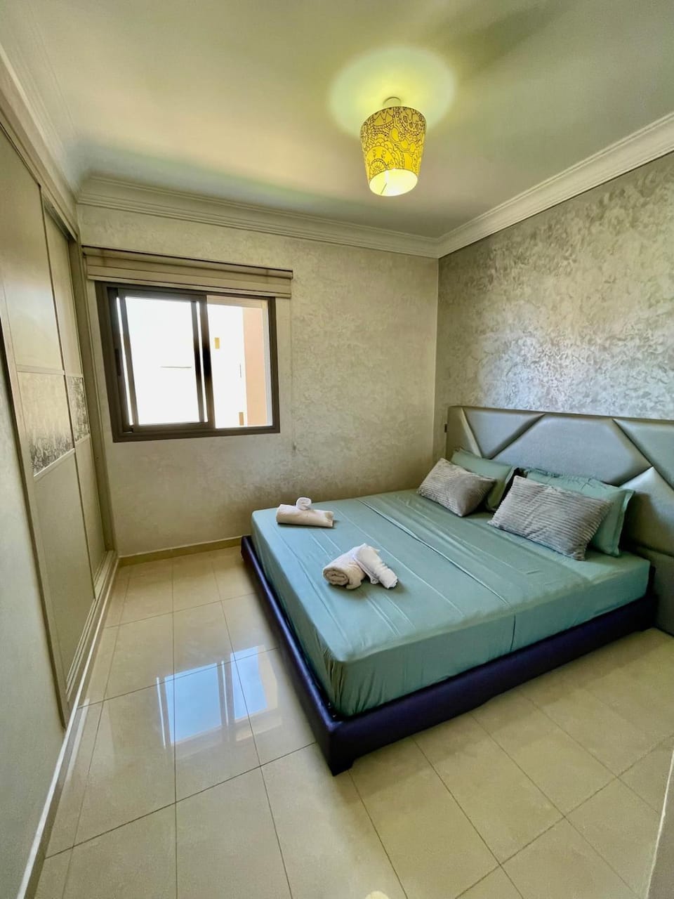 Design Apt Blanca Beach Private Beach Pool Apartment in Casablanca-Settat