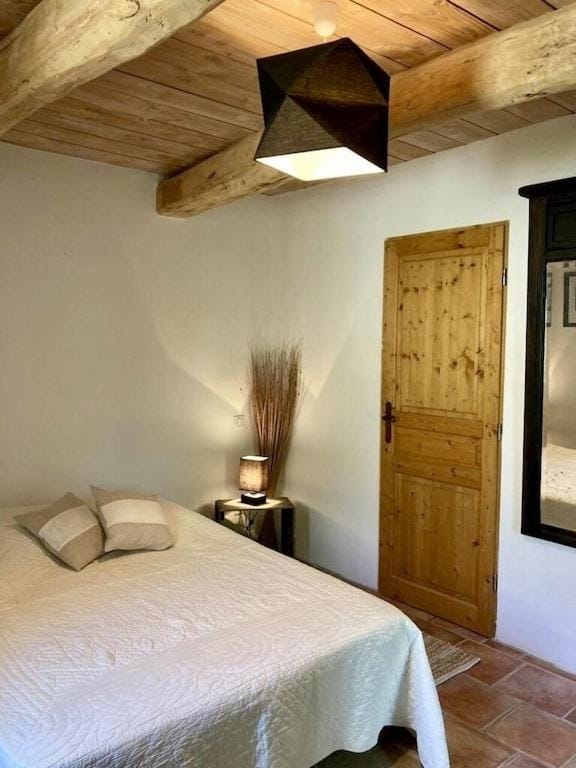 Maison de campagne - piscine privée - 8-10 pers House in Provence-Alpes-Côte d'Azur
