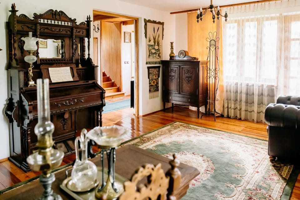 Leśna Rezydencja Rzemiosła pod Bychawą Apartment in Poland