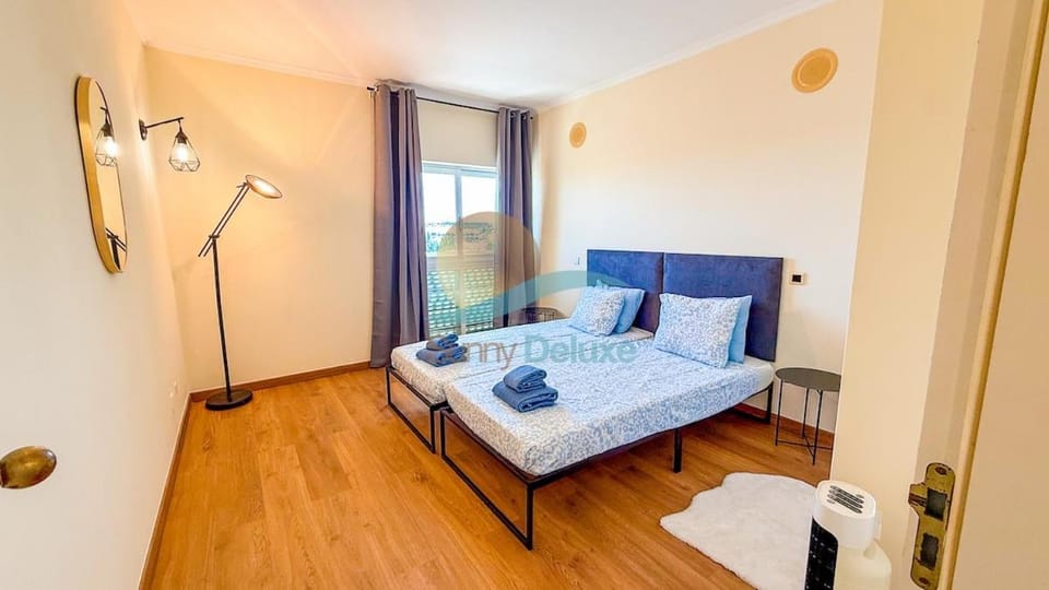Oura Ocean Drive by Sunny Deluxe Apartment in Albufeira