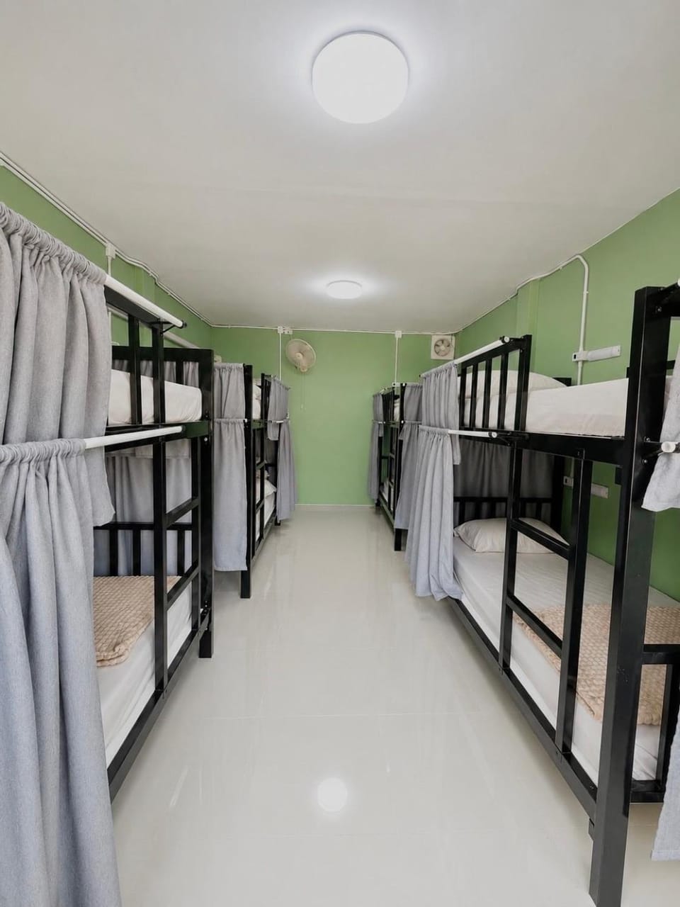 Hello Bella khaosok hostel Hostel in Khlong Sok