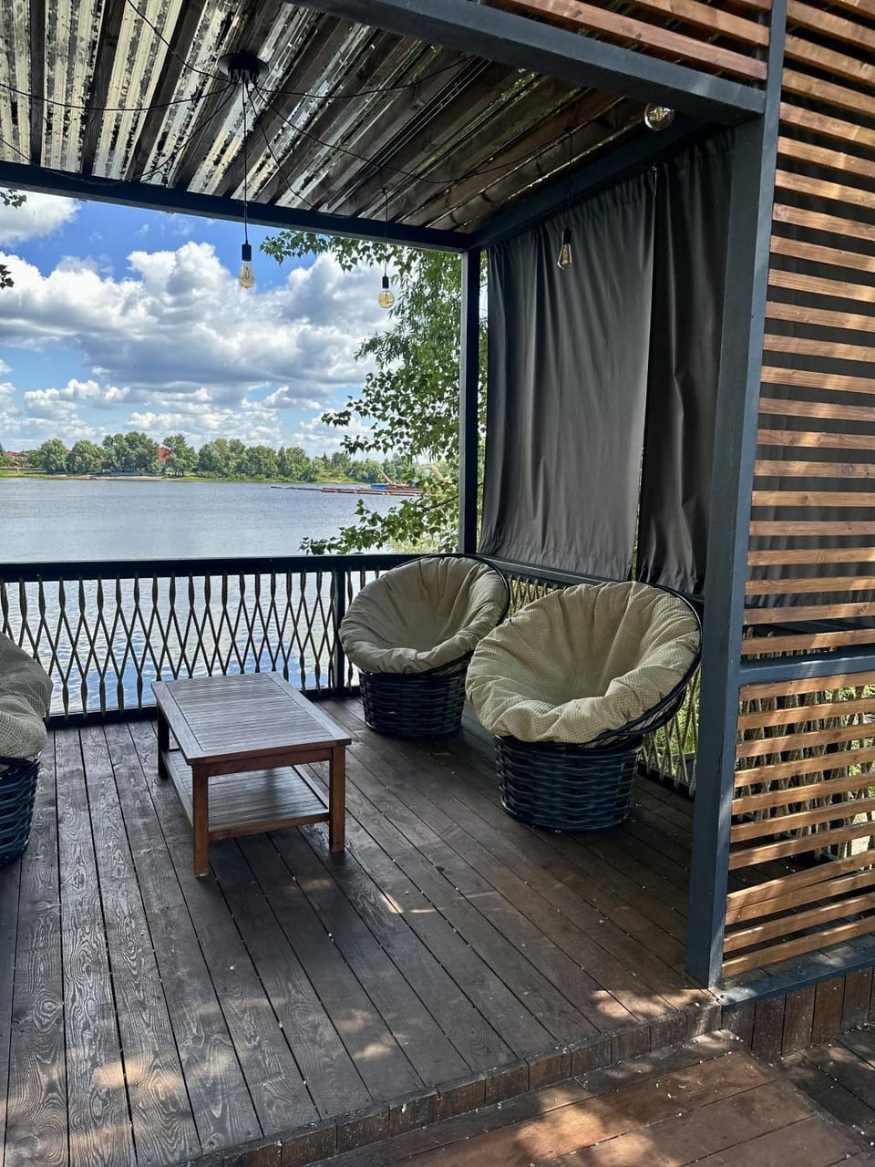 Заміський комплекс Темп Дніпра Bed and Breakfast in Kiev City - Kyiv