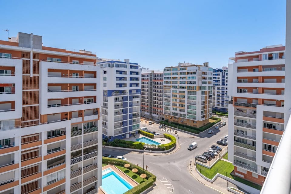 Property building, City view, Street view, Location, Parking