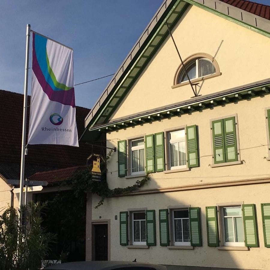 Facade/entrance, Logo/Certificate/Sign