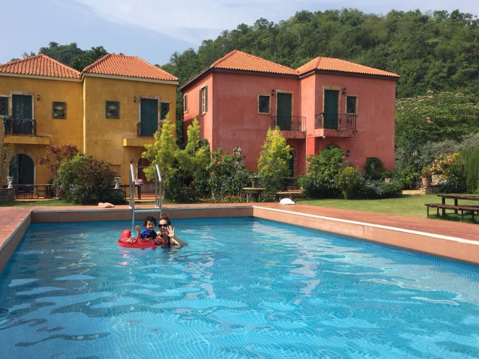 Property building, People, Swimming pool, children