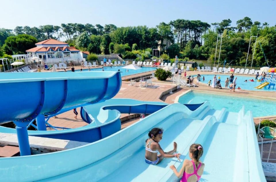 View (from property/room), Swimming pool, Swimming pool