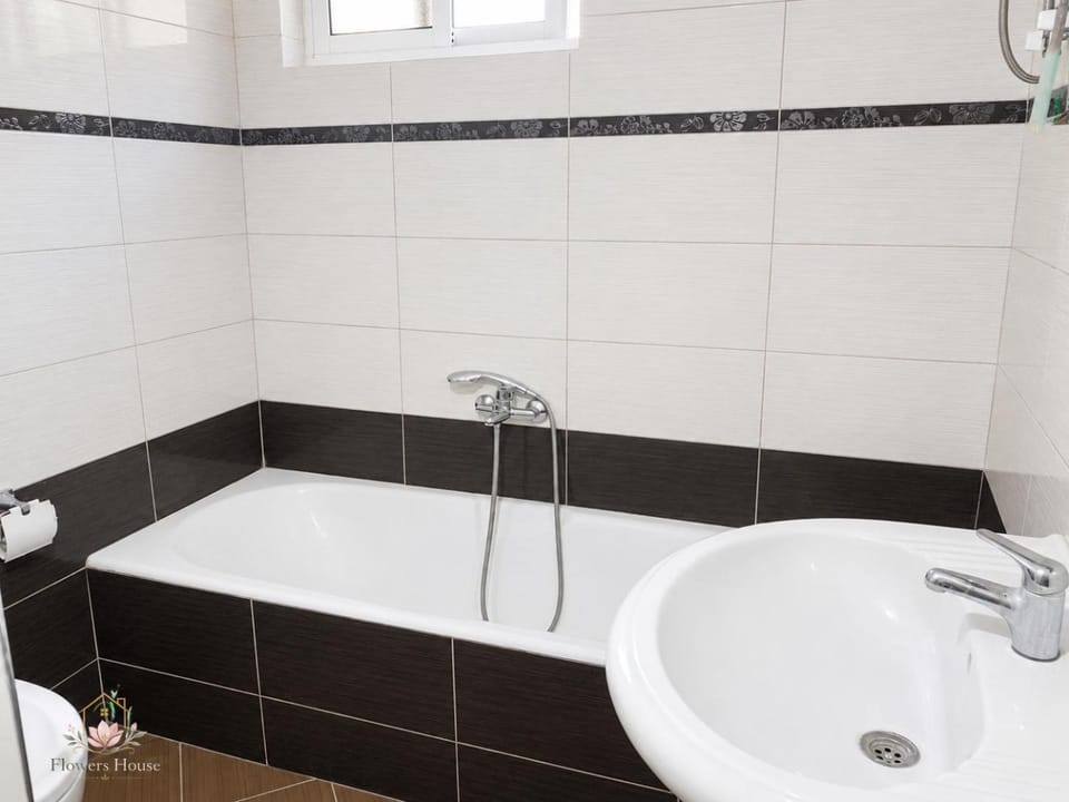 Shower, Bathroom, Bath