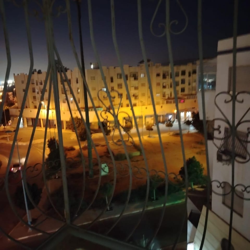 Appartement Bien Meuble à Quartier Tilila 4em etage sans ascenseur Apartment in Agadir