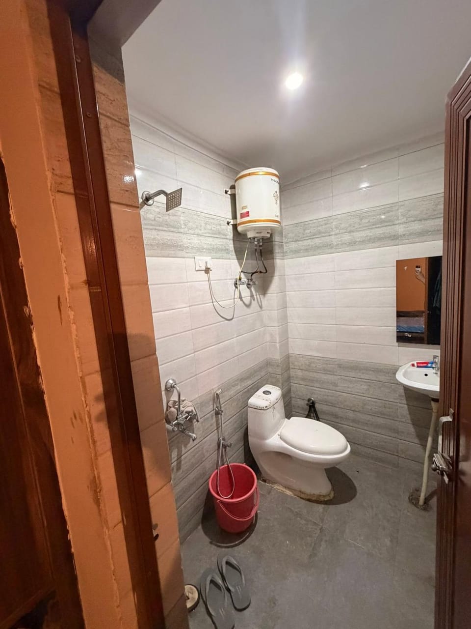 A private 1 rk Vacation rental in Gurugram