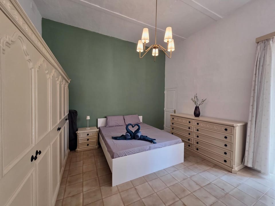 Charming House in Sliema with BBQ, Close to Promenade House in Sliema