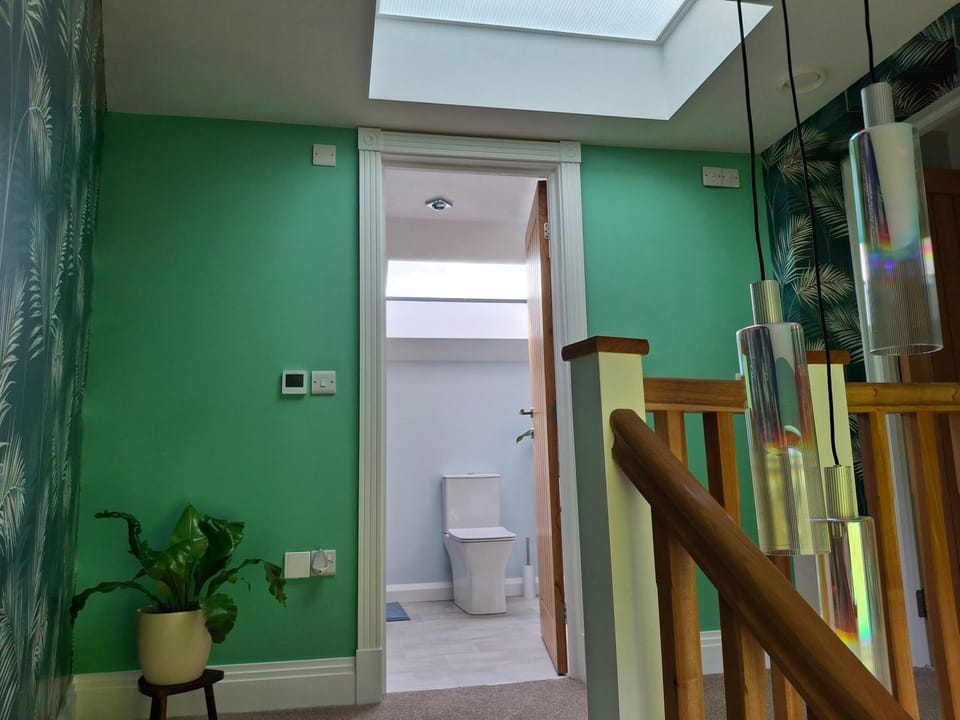 The Garage Retreat Apartment in Llangunllo