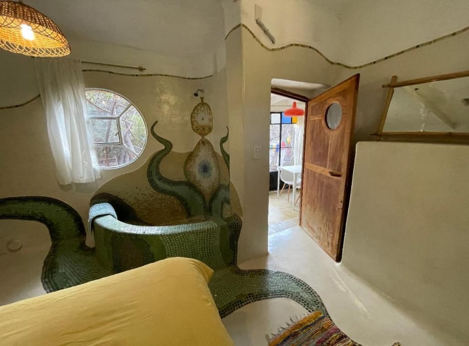 EsPAZcio UTERO House in San Marcos Sierras