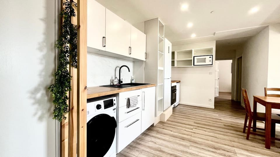 dishwasher, oven, stove, toaster, washing machine, dryer
