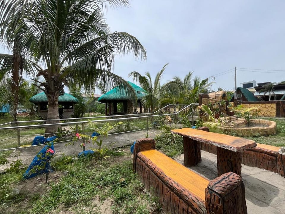 Beachside House with 2 bedrooms Apartment in La Union