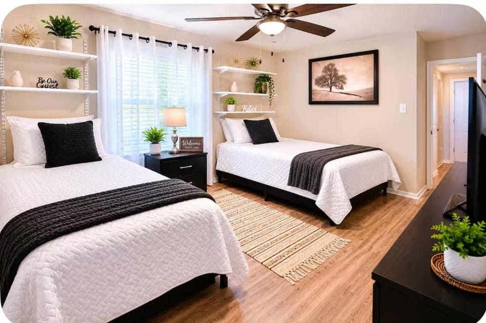 Bed, Bedroom