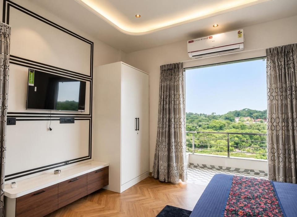 City centre 6 BHK Villa with indoor Pool Villa in Jaipur
