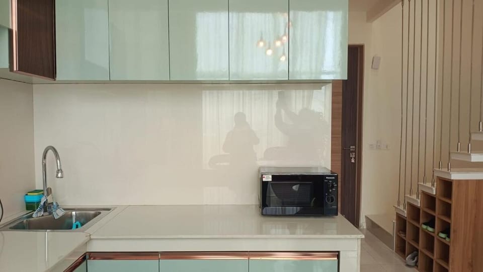 AnshVill Duplex near AMEX - Modern Studio Living Apartment in Gurugram