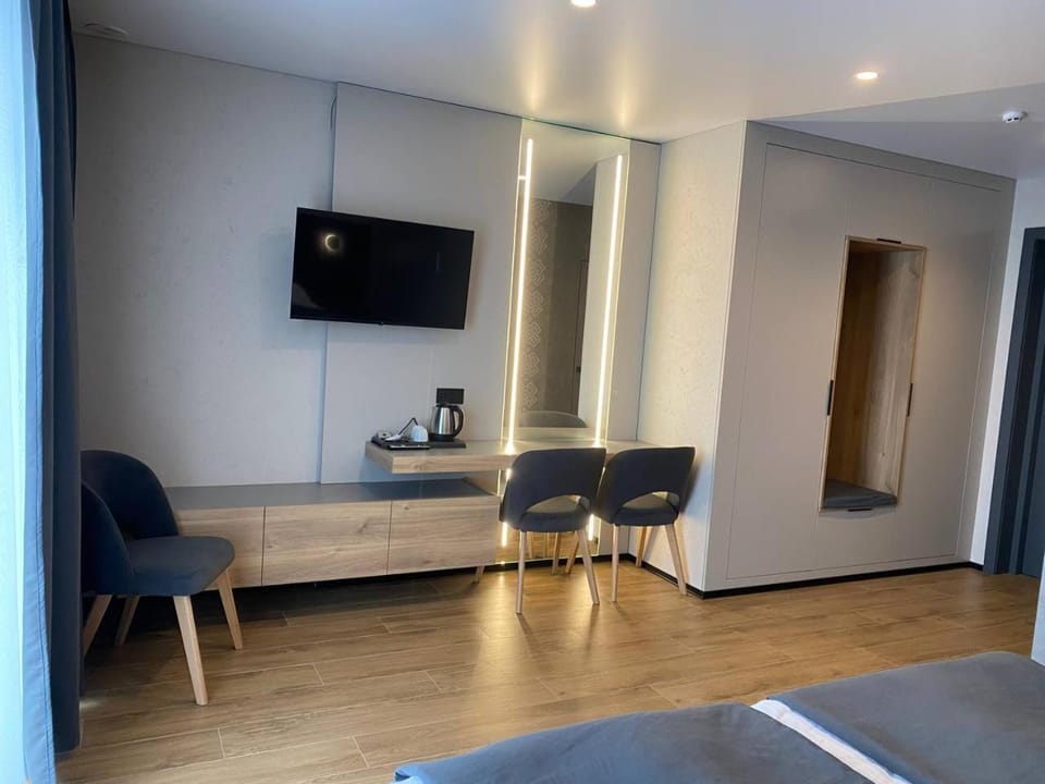 TV and multimedia, Bedroom