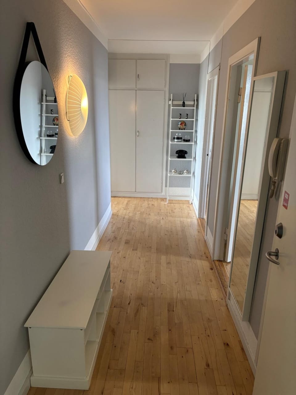 Luxury Apartment with Balcony, King Bed Free Parking 10 Min to Copenhagen Centre Apartment in Copenhagen