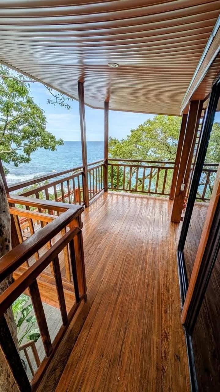 Aceyoung Paradise Bed and Breakfast in Caraga