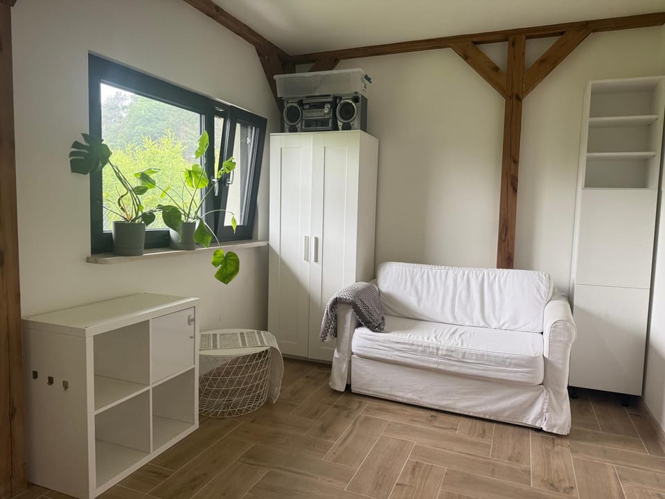 Chill and Grill Apartment -Starlink Internet, 30 km od Warszawy Apartment in Masovian Voivodeship