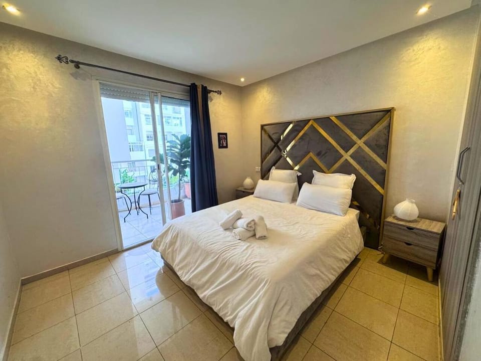 Islane Luxury Swimming Pool WiFi Balcony Apartment in Agadir