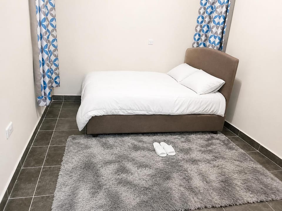 Amani Haven - A private, comfortable 2BR Bungalow minutes from JKIA and a few minutes to Nairobi city centre Villa in Nairobi County
