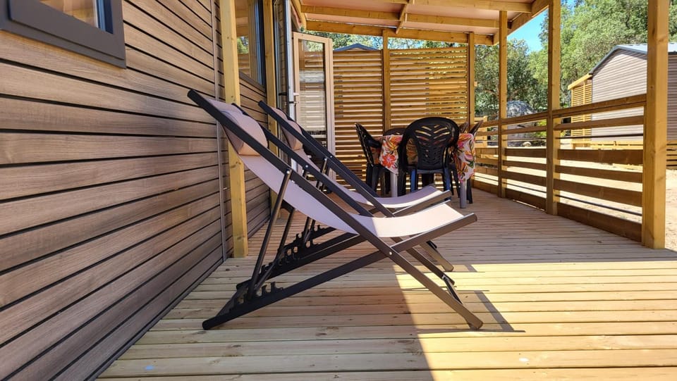 L'Eden des Chênes - Mobil-home premium neuf 6-7 pers - accès direct plage - Porto Vecchio Campground/ 
RV Resort in Porto-Vecchio