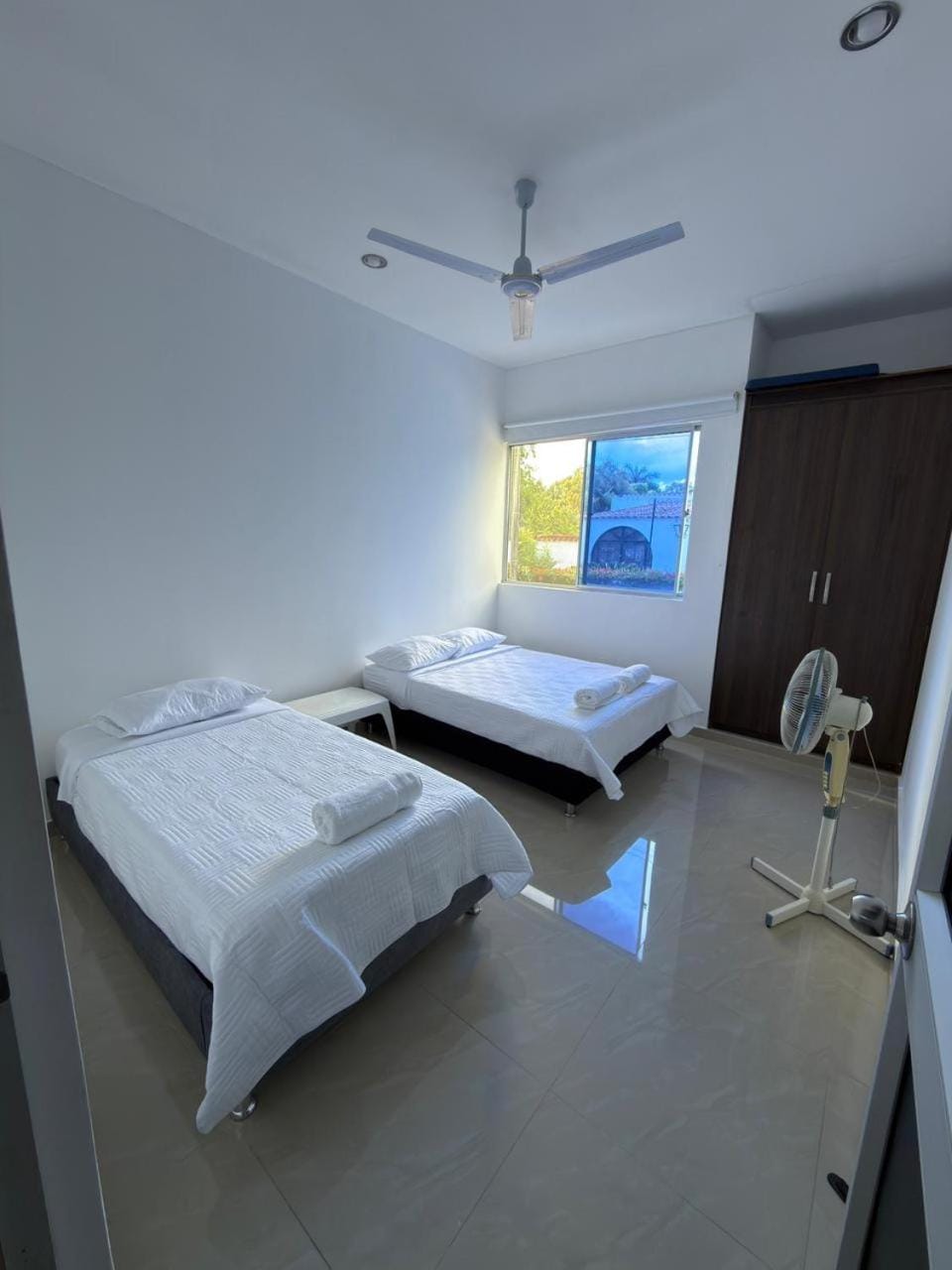Casa Calma con Piscina en Girardot House in Tolima