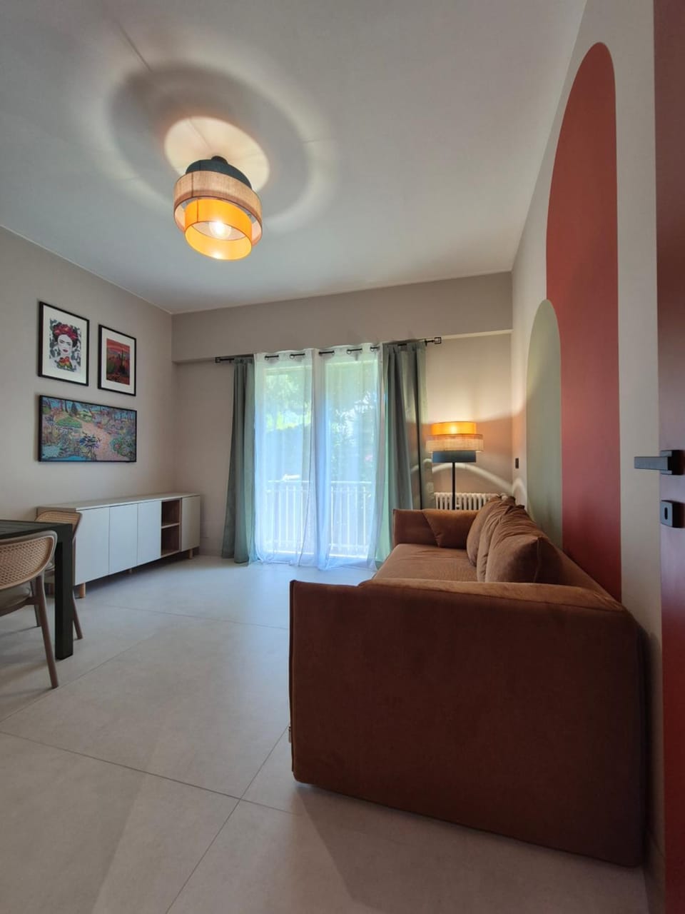 TV and multimedia, Living room, Seating area