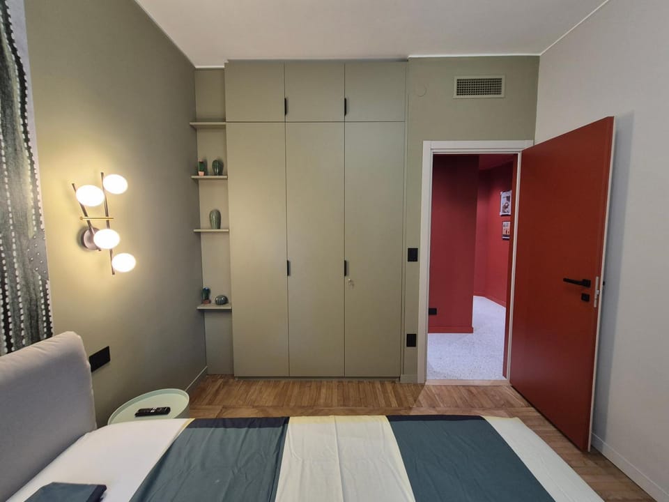 Bed, Bedroom, wardrobe