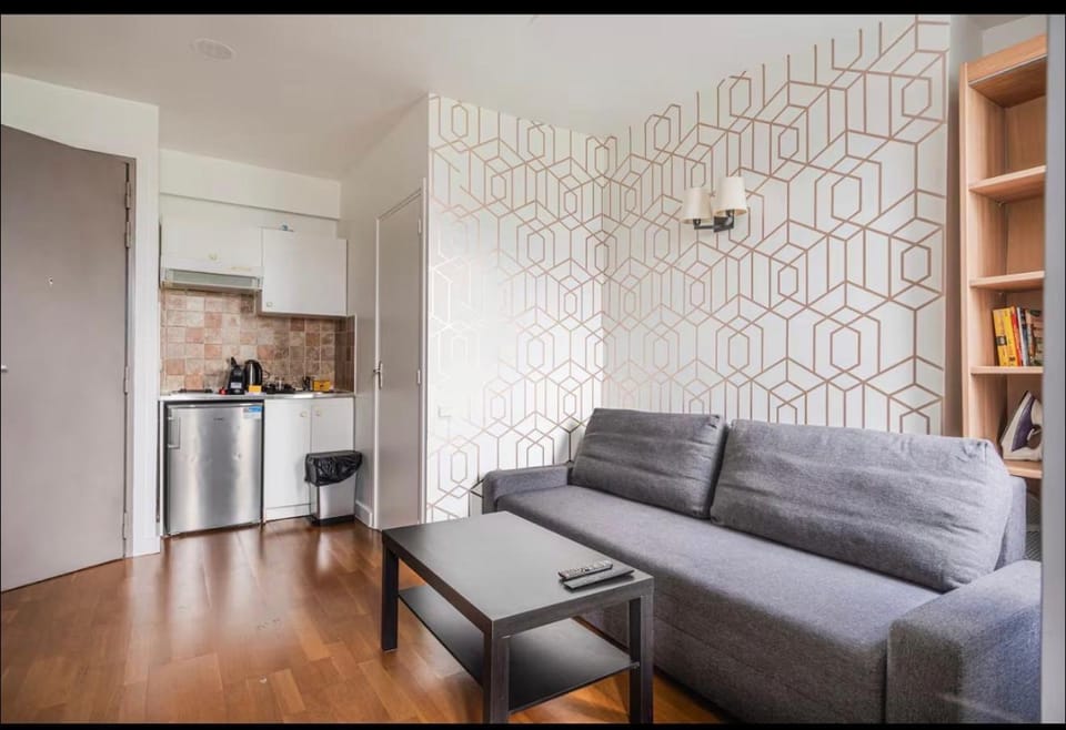 Tour Eiffel view Apartment in Paris
