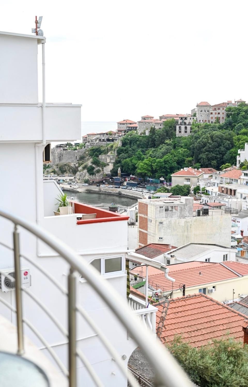 Belga Luxury Apartment in Ulcinj