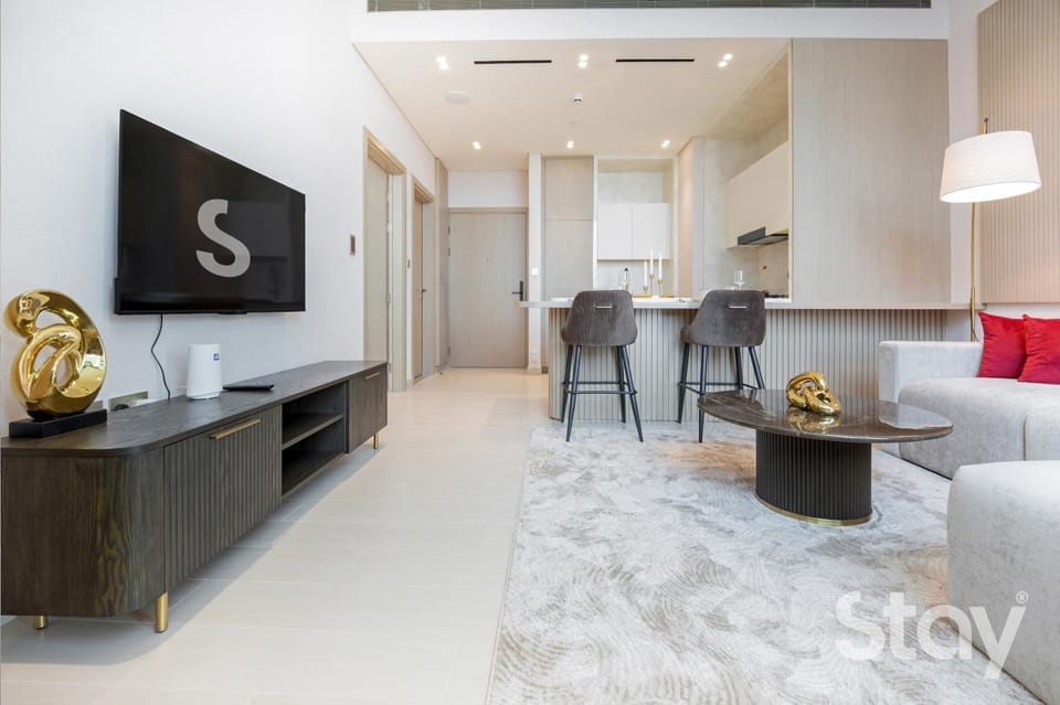Modern 1BR Binghatti Royale JVC Apartment in Dubai