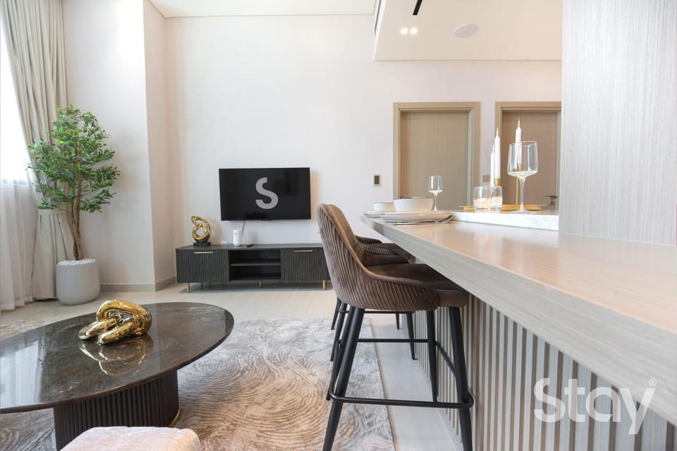 Modern 1BR Binghatti Royale JVC Apartment in Dubai