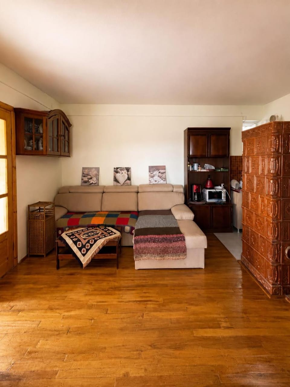Casa cu şemineu House in Romania