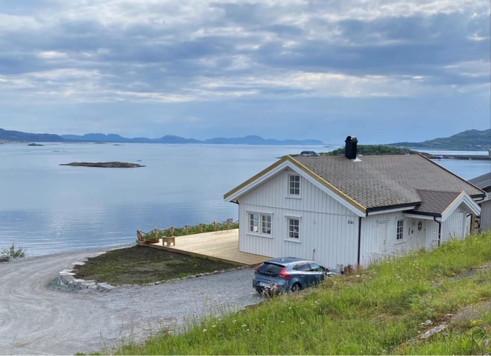 Natural landscape, Sea view, Parking