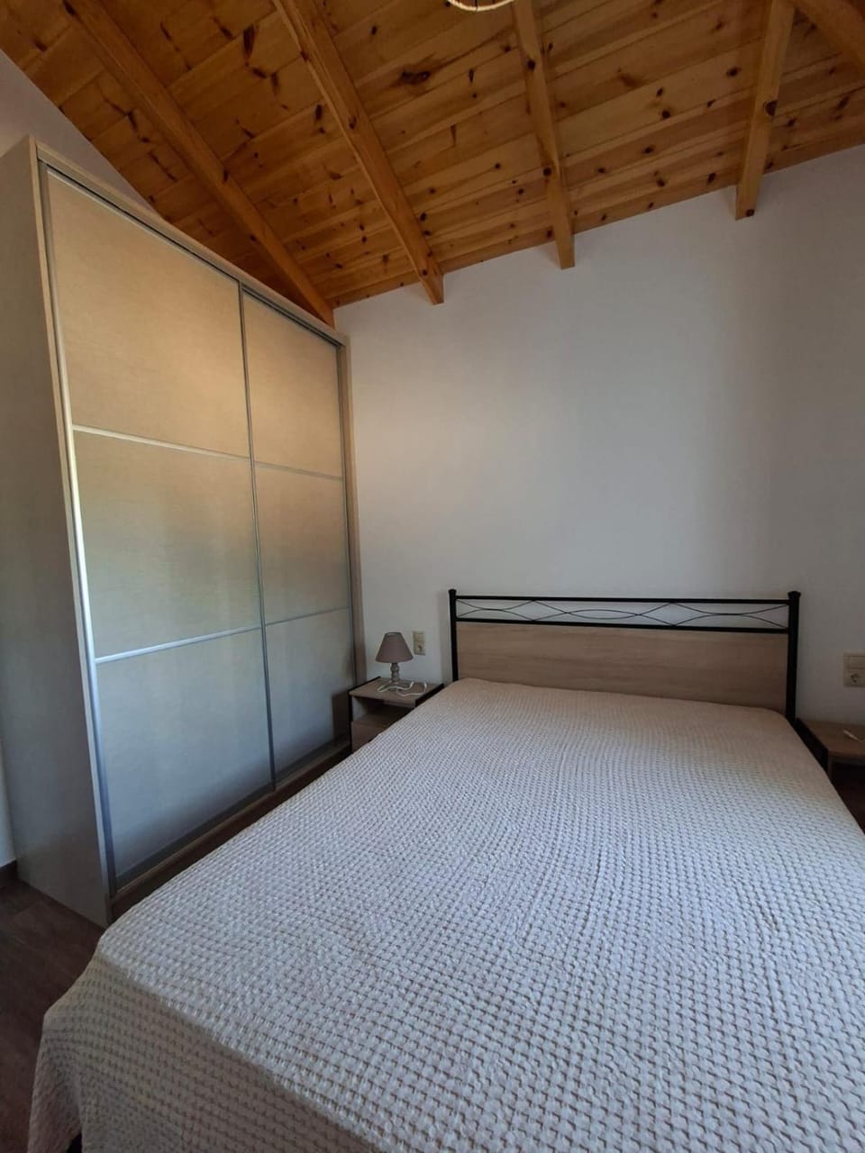 Bed, Bedroom, wardrobe