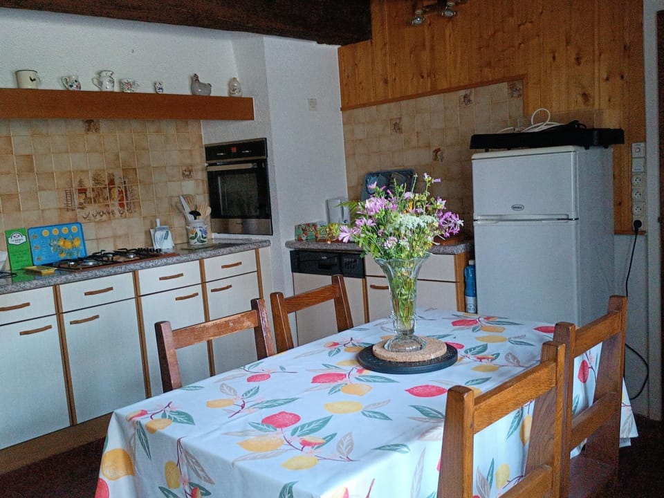 Au Logis d'Antan Holiday home or work House in Bourgogne-Franche-Comté