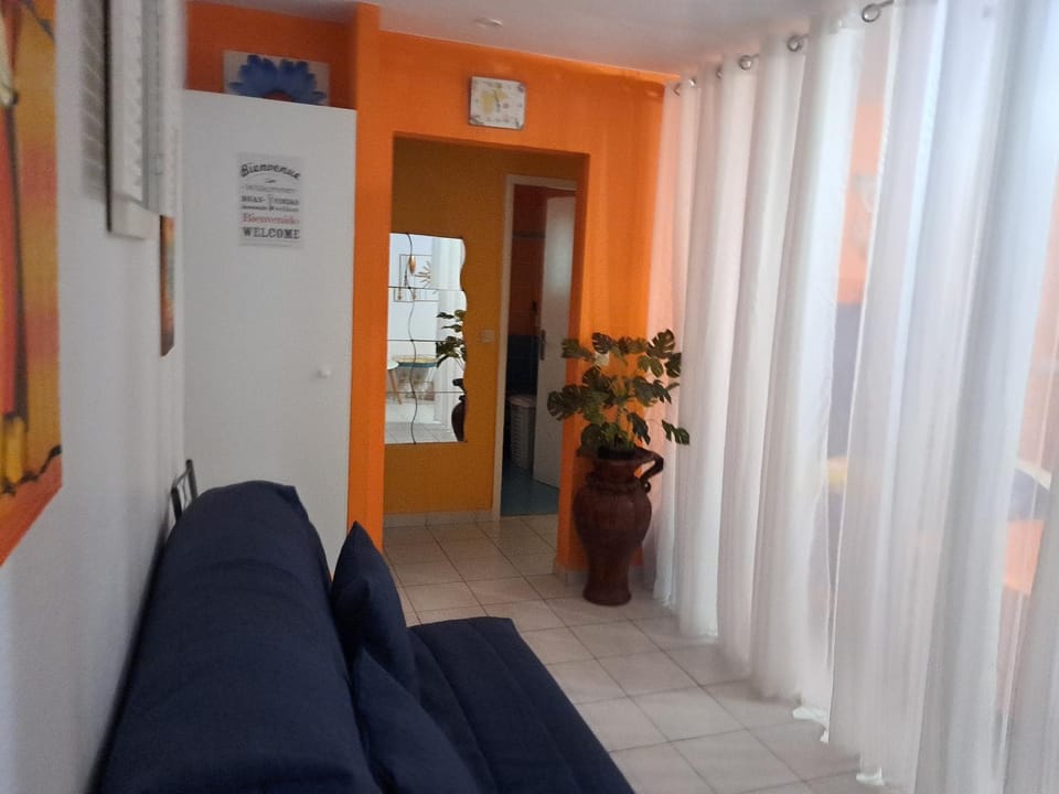 Property building, Seating area, Breakfast, furniture, towels
