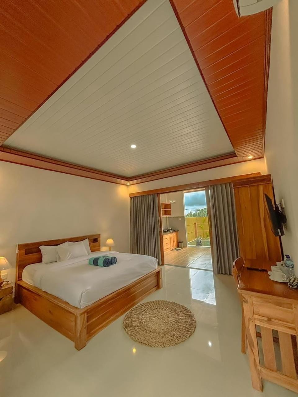 Private Pool Villa 1BR with Kitchen & Dining Villa in Tampaksiring