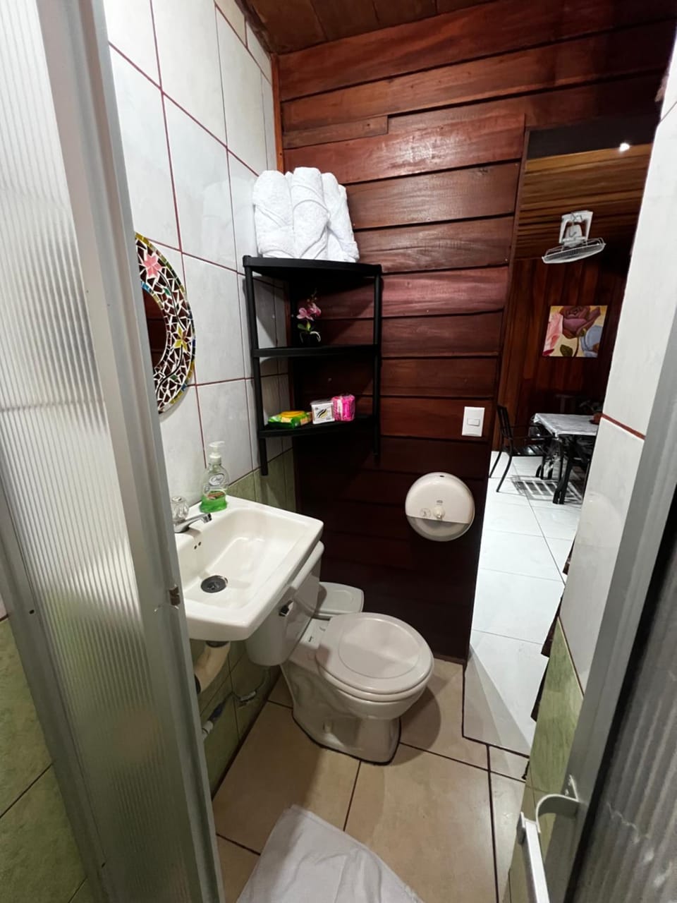 Shower, Bathroom, towels