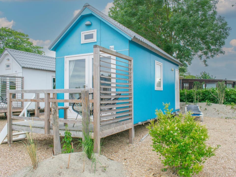 Property building, Summer